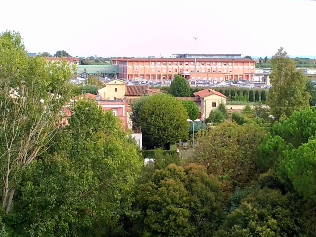 Da Debby Hotel Pisa Exterior photo